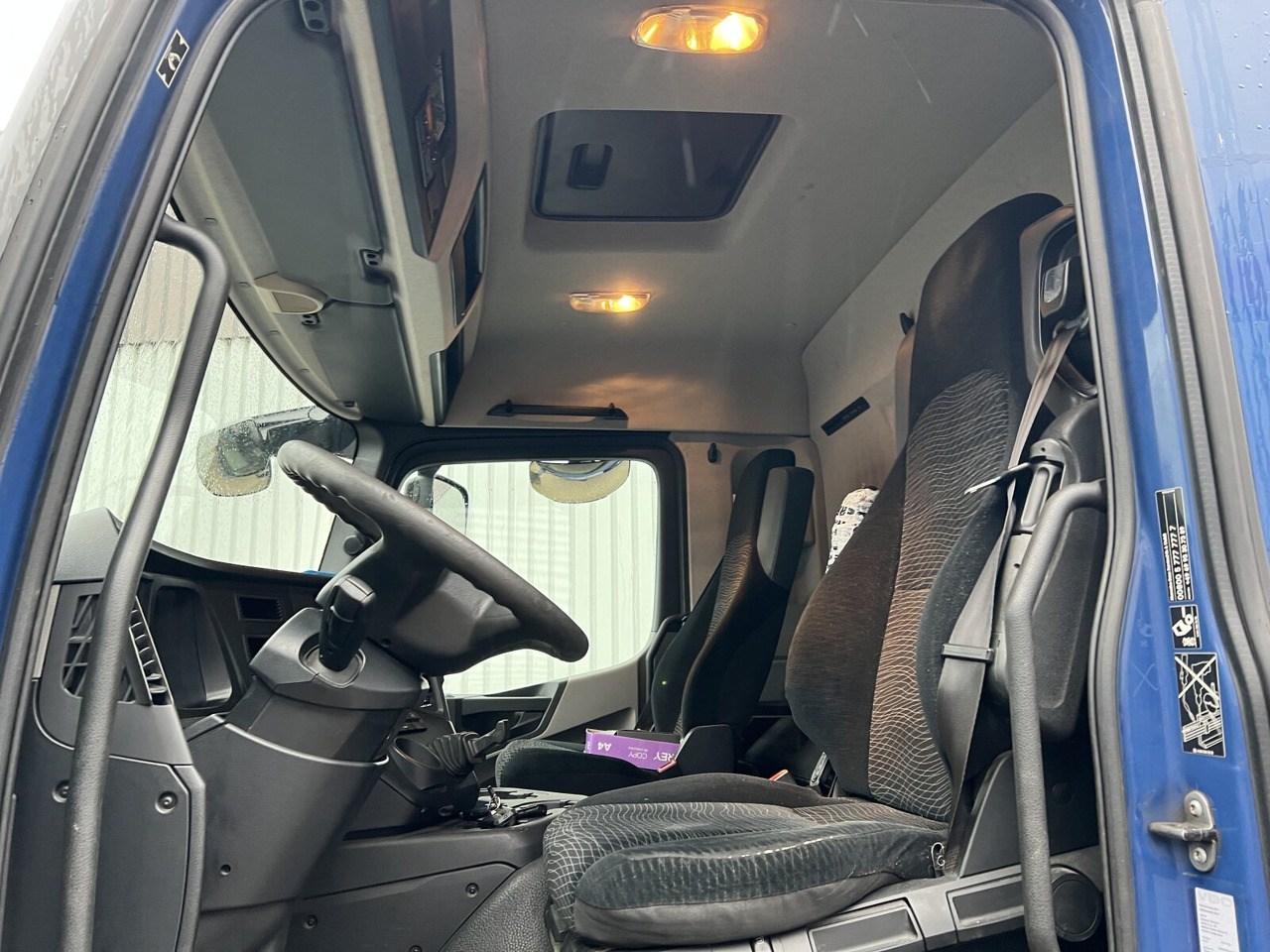 Mercedes-Benz Antos 2540 L 6x2 Antos 2540 L 6x2, Lenkachse, HMF 2110-L3 Heckkran - Darus autó, Platós teherautó: 5 kép. Mercedes-Benz Antos 2540 L 6x2 Antos 2540 L 6x2, Lenkachse, HMF 2110-L3 Heckkran - Darus autó, Platós teherautó: 5 kép.