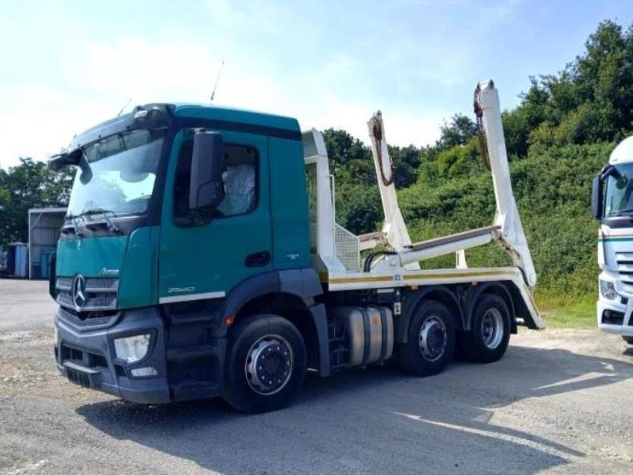 Mercedes-Benz Antos 2540 L 6x2 Antos 2540 L 6x2, Teleabsetzer - Konténerszállító: 4 kép. Mercedes-Benz Antos 2540 L 6x2 Antos 2540 L 6x2, Teleabsetzer - Konténerszállító: 4 kép.