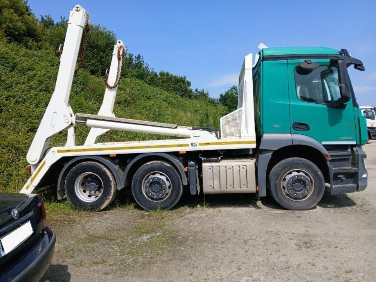 Mercedes-Benz Antos 2540 L 6x2 Antos 2540 L 6x2, Teleabsetzer - Konténerszállító: 5 kép. Mercedes-Benz Antos 2540 L 6x2 Antos 2540 L 6x2, Teleabsetzer - Konténerszállító: 5 kép.