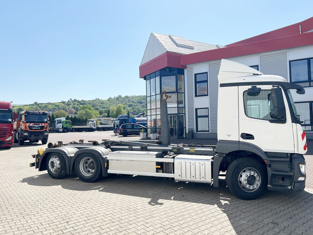 Mercedes-Benz Antos 2543 L 6x2 Antos 2543 L 6x2, Lenk-/Liftachse lízing Mercedes-Benz Antos 2543 L 6x2 Antos 2543 L 6x2, Lenk-/Liftachse: 9 kép.