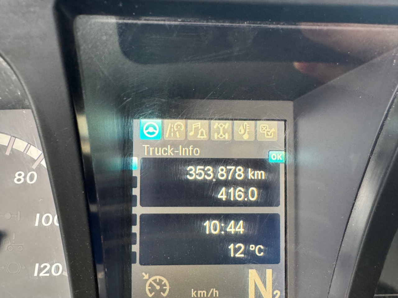 Mercedes-Benz Arocs 3243 LK 8x4/4 Arocs 3243 LK 8x4/4, Motorabtrieb - Horgos rakodó teherautó: 4 kép. Mercedes-Benz Arocs 3243 LK 8x4/4 Arocs 3243 LK 8x4/4, Motorabtrieb - Horgos rakodó teherautó: 4 kép.