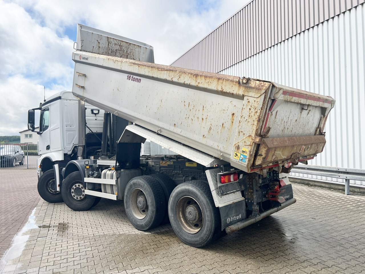Dömper Mercedes-Benz Arocs 3253 K 8x4/4 Arocs 3253 K 8x4/4, Retarder, Stahlmulde ca. 15m³, hydr. Heckklappenöffnung: 11 kép. Dömper Mercedes-Benz Arocs 3253 K 8x4/4 Arocs 3253 K 8x4/4, Retarder, Stahlmulde ca. 15m³, hydr. Heckklappenöffnung: 11 kép.