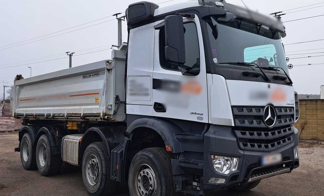 Mercedes-Benz Arocs 3445 K 8x4/4 Arocs 3445 K 8x4/4, Meiller Bordmatik links - Billenőplatós teherautó: 2 kép. Mercedes-Benz Arocs 3445 K 8x4/4 Arocs 3445 K 8x4/4, Meiller Bordmatik links - Billenőplatós teherautó: 2 kép.