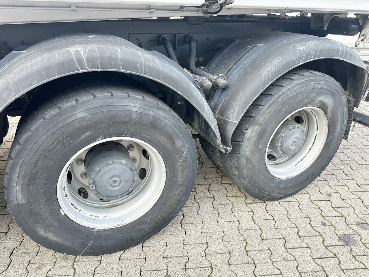 Mercedes-Benz Arocs 3445 K 8x4/4 Arocs 3445 K 8x4/4, Meiller Bordmatik links - Billenőplatós teherautó: 4 kép. Mercedes-Benz Arocs 3445 K 8x4/4 Arocs 3445 K 8x4/4, Meiller Bordmatik links - Billenőplatós teherautó: 4 kép.