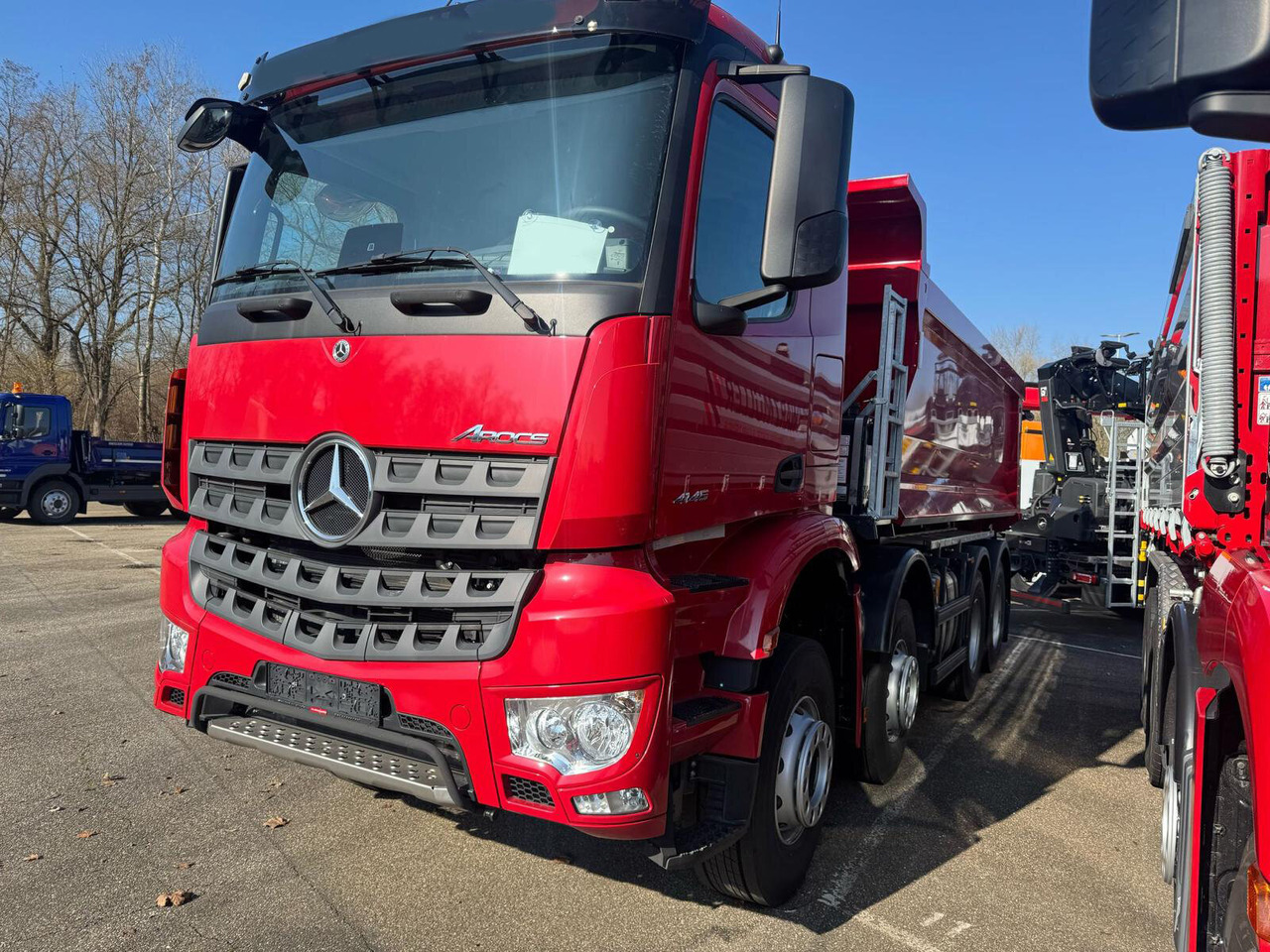 Mercedes-Benz Arocs 4145 K 8x4/4 Arocs 4145 K 8x4/4, Grounder, MultimediaCockpit, Navi, Stahlmulde ca. 16m³ - Dömper: 2 kép. Mercedes-Benz Arocs 4145 K 8x4/4 Arocs 4145 K 8x4/4, Grounder, MultimediaCockpit, Navi, Stahlmulde ca. 16m³ - Dömper: 2 kép.