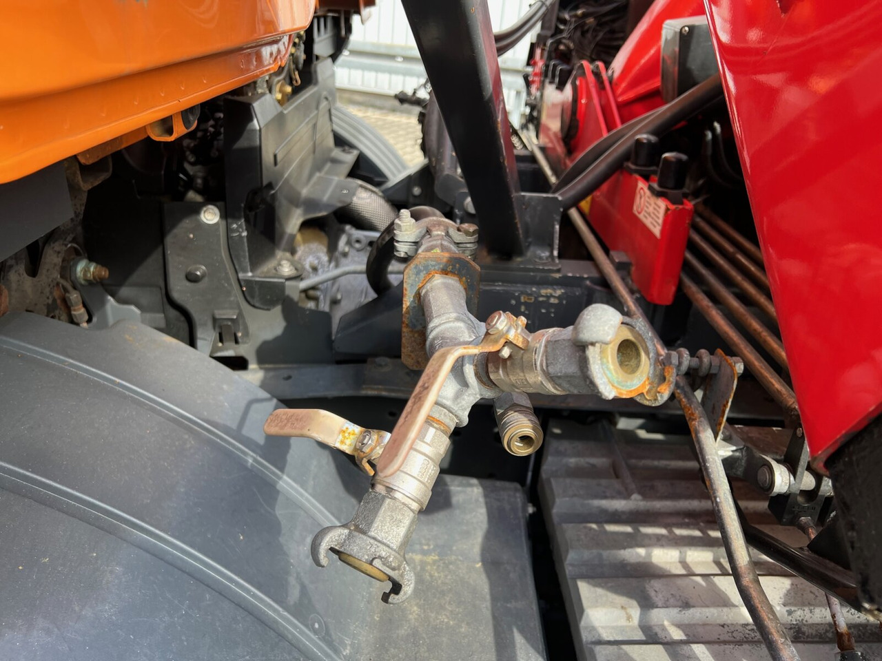 Mercedes-Benz Atego 1023 L 4x2 Atego 1023 L 4x2 mit Kran Fassi F85B.0.21 - Darus autó, Platós teherautó: 3 kép. Mercedes-Benz Atego 1023 L 4x2 Atego 1023 L 4x2 mit Kran Fassi F85B.0.21 - Darus autó, Platós teherautó: 3 kép.