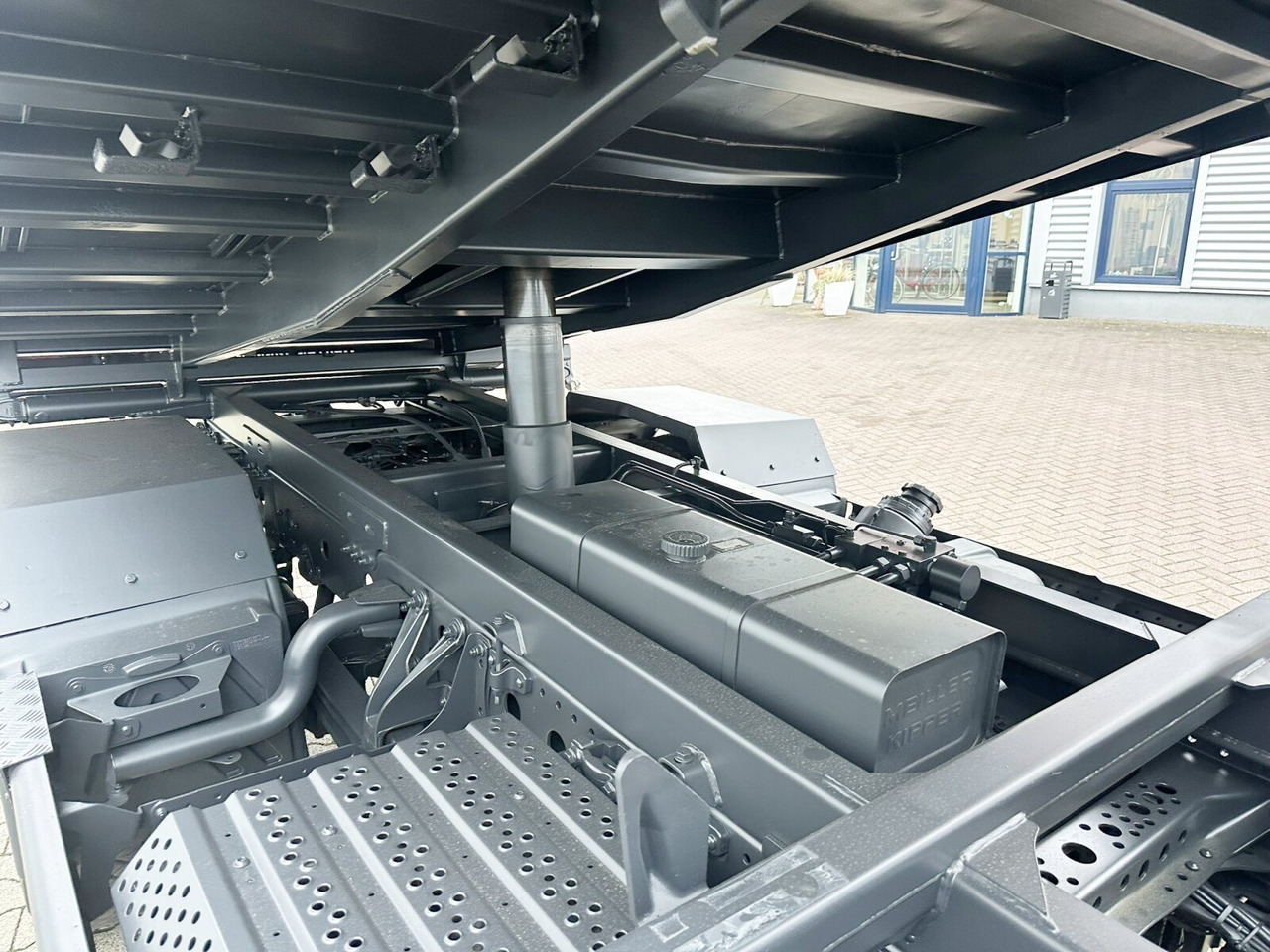 Billenőplatós teherautó Mercedes-Benz Atego 1223 K 4x2 Atego 1223 K 4x2, AHK-Öl: 13 kép. Billenőplatós teherautó Mercedes-Benz Atego 1223 K 4x2 Atego 1223 K 4x2, AHK-Öl: 13 kép.