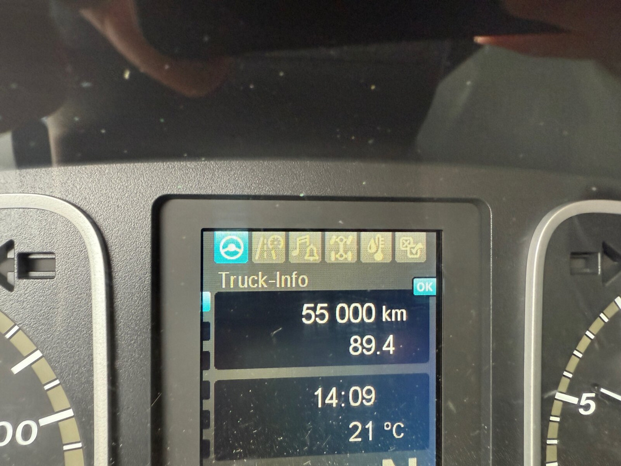 Mercedes-Benz Atego 1530 AK 4x4 Atego 1530 AK 4x4 - Billenőplatós teherautó: 4 kép. Mercedes-Benz Atego 1530 AK 4x4 Atego 1530 AK 4x4 - Billenőplatós teherautó: 4 kép.