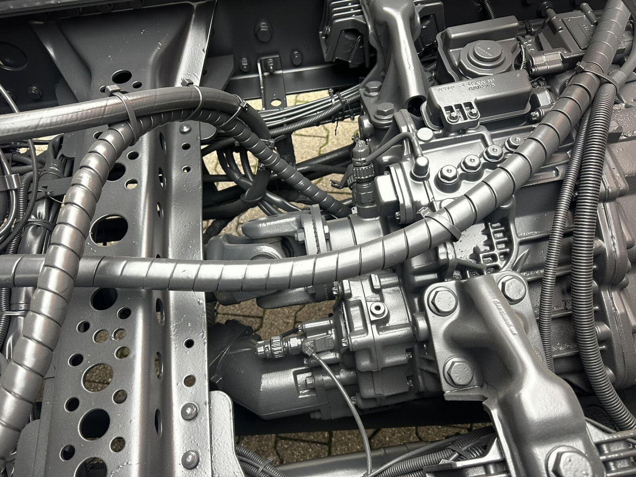 Mercedes-Benz Atego 1624 AK 4x4 Atego 1624 AK 4x4, AT-Motor, Winterdienstausstattung - Billenőplatós teherautó, Darus autó: 2 kép. Mercedes-Benz Atego 1624 AK 4x4 Atego 1624 AK 4x4, AT-Motor, Winterdienstausstattung - Billenőplatós teherautó, Darus autó: 2 kép.