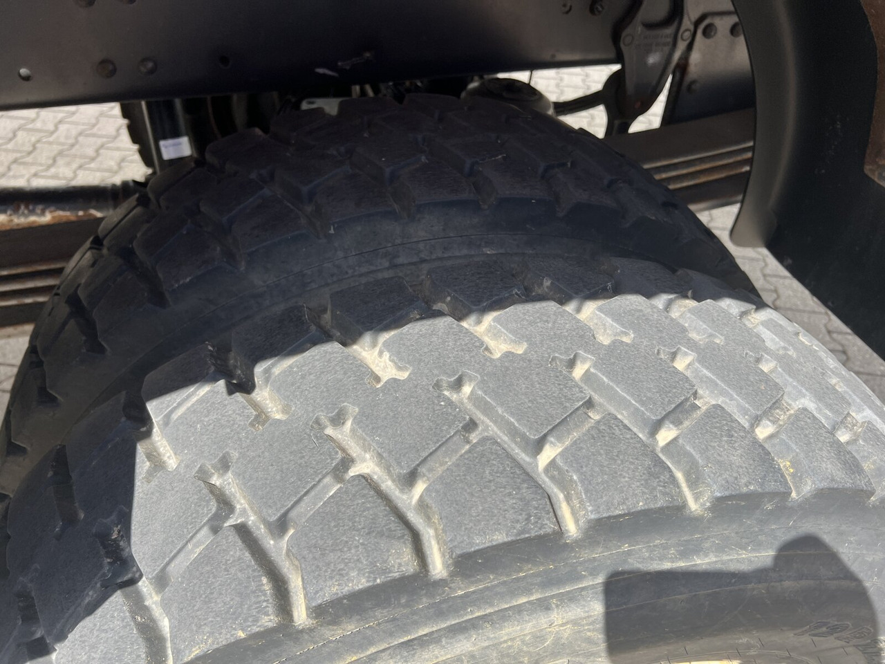 Mercedes-Benz Atego 1823 AK 4x4 Atego 1823 AK 4x4 - Billenőplatós teherautó: 4 kép. Mercedes-Benz Atego 1823 AK 4x4 Atego 1823 AK 4x4 - Billenőplatós teherautó: 4 kép.