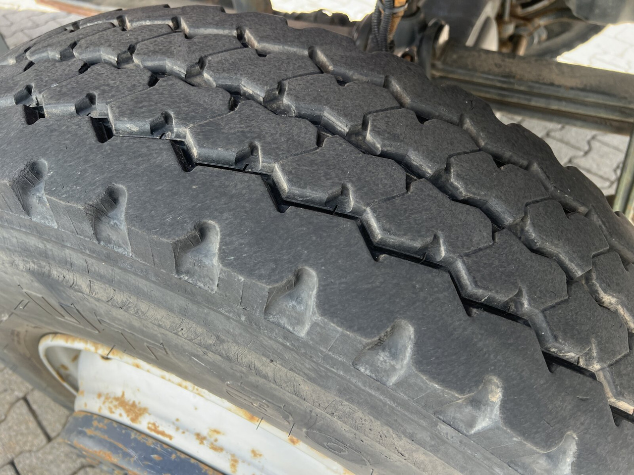 Mercedes-Benz Atego 1823 AK 4x4 Atego 1823 AK 4x4 - Billenőplatós teherautó: 5 kép. Mercedes-Benz Atego 1823 AK 4x4 Atego 1823 AK 4x4 - Billenőplatós teherautó: 5 kép.