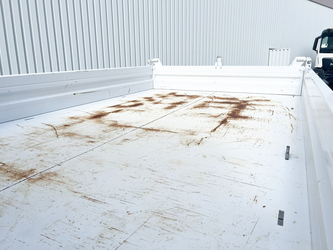 Mercedes-Benz Atego 818/23 K 4x2 Atego 818/23 4x2, 2x AHK, Meiller-Kipper, mehrfach Vorhanden! - Alvaz teherautó: 2 kép. Mercedes-Benz Atego 818/23 K 4x2 Atego 818/23 4x2, 2x AHK, Meiller-Kipper, mehrfach Vorhanden! - Alvaz teherautó: 2 kép.