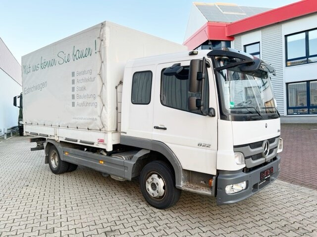 Ponyvás teherautó Mercedes-Benz Atego 822 4x2 Atego 822 4x2, Doka mit Kombisitzbank: 8 kép.