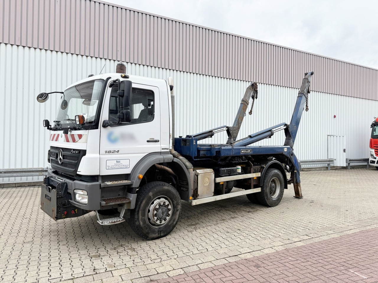 Mercedes-Benz Axor 1824 AK 4x4 Axor 1824 AK 4x4, Tele-Absetzer, Winterdienstausstattung - Konténerszállító: 1 kép. Mercedes-Benz Axor 1824 AK 4x4 Axor 1824 AK 4x4, Tele-Absetzer, Winterdienstausstattung - Konténerszállító: 1 kép.