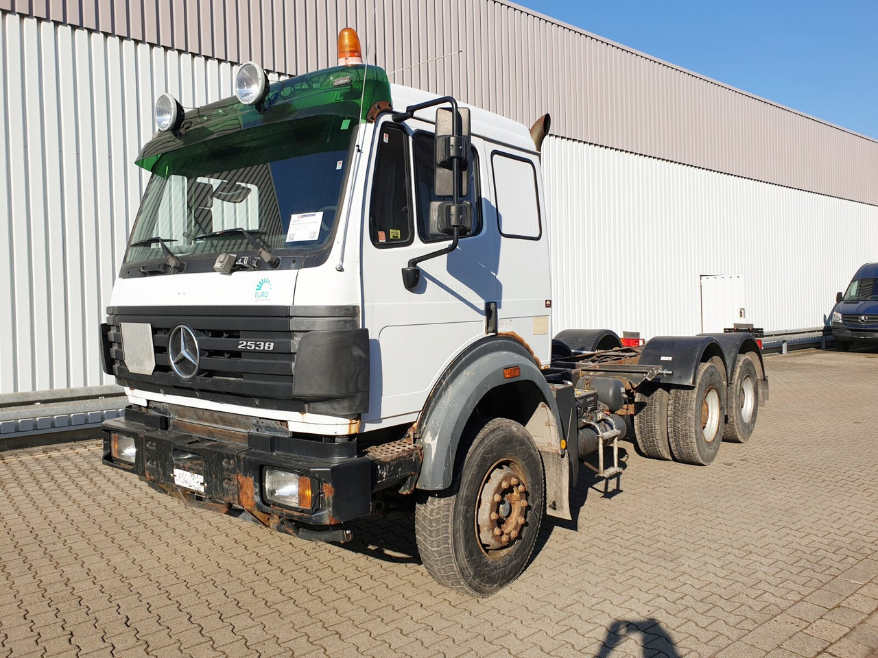 Mercedes-Benz SK II 25/2638 K 6x4 SK II 25/2638 K 6x4, V8, Retarder, 2x Nebenantrieb - Alvaz teherautó: 1 kép. Mercedes-Benz SK II 25/2638 K 6x4 SK II 25/2638 K 6x4, V8, Retarder, 2x Nebenantrieb - Alvaz teherautó: 1 kép.