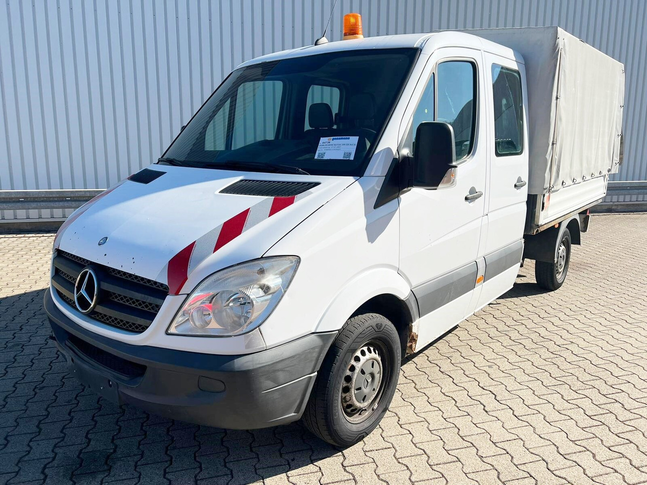 Mercedes-Benz Sprinter 209 CDI 4x2 Doka Sprinter 209 CDI 4x2 Doka - Ponyvás kisteherautó, Duplakabinos kisteherautó: 5 kép. Mercedes-Benz Sprinter 209 CDI 4x2 Doka Sprinter 209 CDI 4x2 Doka - Ponyvás kisteherautó, Duplakabinos kisteherautó: 5 kép.