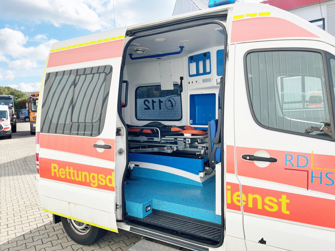 Mentőautó Mercedes-Benz Sprinter 313 CDI 4x2 Sprinter 313 CDI 4x2, EEV, Krankenwagen: 10 kép.