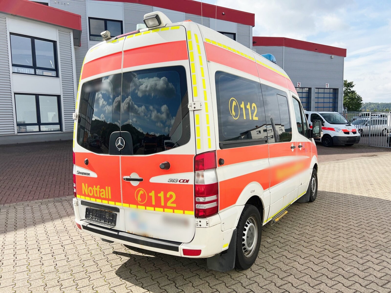Mentőautó Mercedes-Benz Sprinter 313 CDI 4x2 Sprinter 313 CDI 4x2, EEV, Krankenwagen: 13 kép.