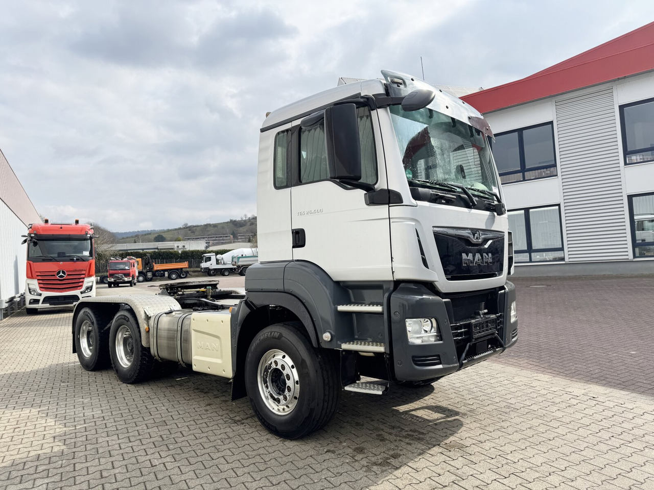 Nyergesvontató MAN TGS 26.500 6x4 BLS TGS 26.500 6x4 BLS, PriTarder, Navi, Hydraulik: 9 kép.