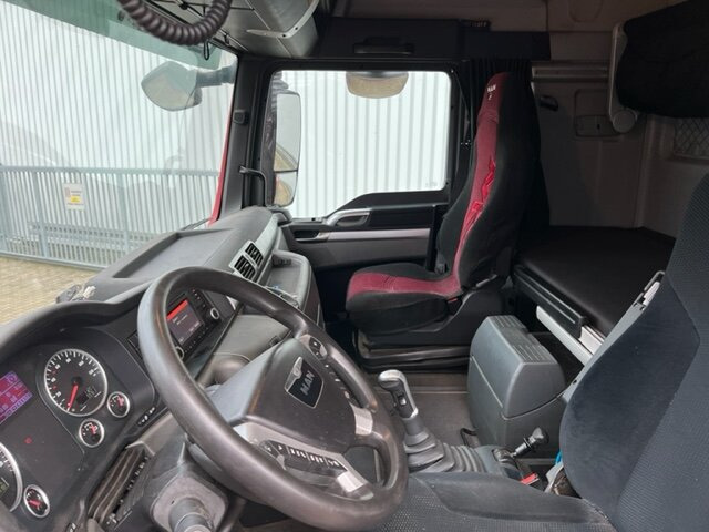 MAN TGX 18.440 4x4H BL TGX 18.440 4x4H BL, HydroDrive, SZM - Nyergesvontató: 4 kép. MAN TGX 18.440 4x4H BL TGX 18.440 4x4H BL, HydroDrive, SZM - Nyergesvontató: 4 kép.