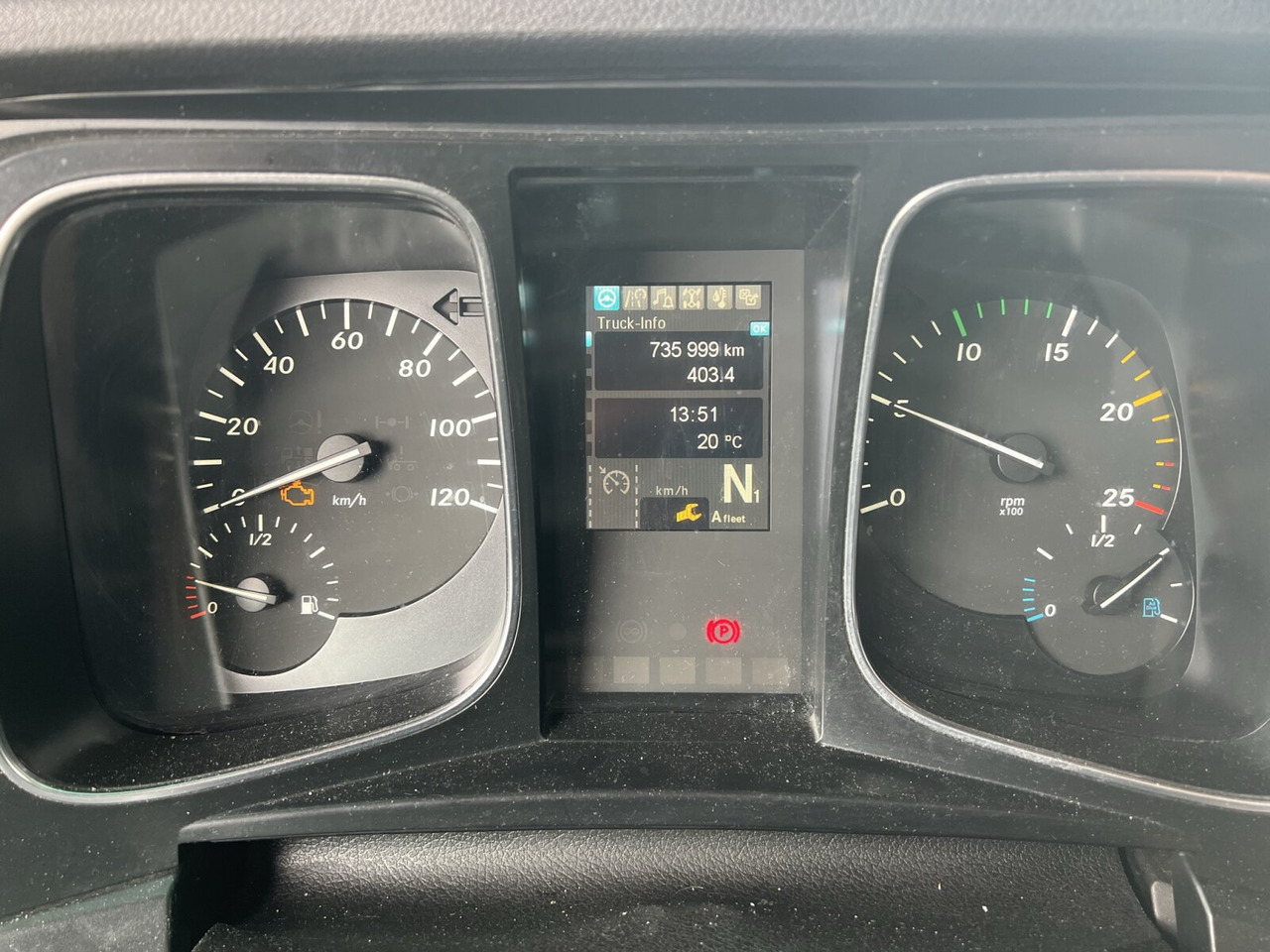 Mercedes-Benz Actros 1842 LS 4x2 Actros 1842 LS 4x2, 7x VORHANDEN - Nyergesvontató: 5 kép. Mercedes-Benz Actros 1842 LS 4x2 Actros 1842 LS 4x2, 7x VORHANDEN - Nyergesvontató: 5 kép.