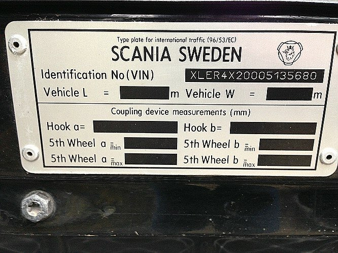 Scania R 420 4x2 R420 4x2 Lowliner, Twin Tec Rußfilterkat - Nyergesvontató: 4 kép. Scania R 420 4x2 R420 4x2 Lowliner, Twin Tec Rußfilterkat - Nyergesvontató: 4 kép.