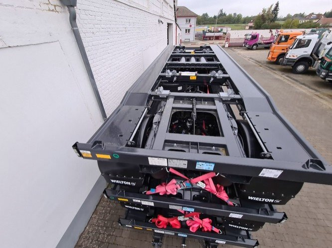 Új Multiliftes/ Konténerszállító pótkocsi PS2P70B PS2P70B Abrollanhänger bis 7,25 m Behälter: 6 kép.