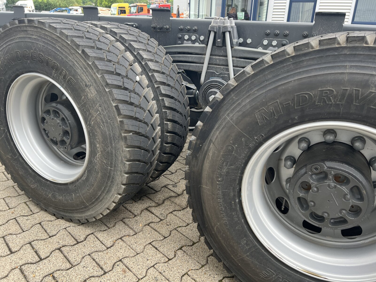 Renault C 480 8x4 C 480 8x4 - Alvaz teherautó: 4 kép. Renault C 480 8x4 C 480 8x4 - Alvaz teherautó: 4 kép.