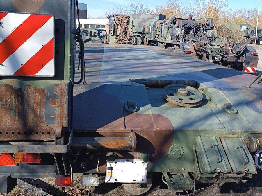 SLT 56 t SLT 56 t, Elefant (Franziska) EX BW - Félpótkocsi mélybölcsős: 4 kép. SLT 56 t SLT 56 t, Elefant (Franziska) EX BW - Félpótkocsi mélybölcsős: 4 kép.