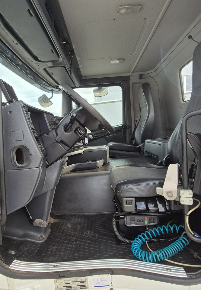 Scania G 440 LB 6x2-4 HNA G 440 LB 6x2-4 HNA, EEV, Lenk-/Liftachse, Schub-Knick - Horgos rakodó teherautó: 4 kép. Scania G 440 LB 6x2-4 HNA G 440 LB 6x2-4 HNA, EEV, Lenk-/Liftachse, Schub-Knick - Horgos rakodó teherautó: 4 kép.