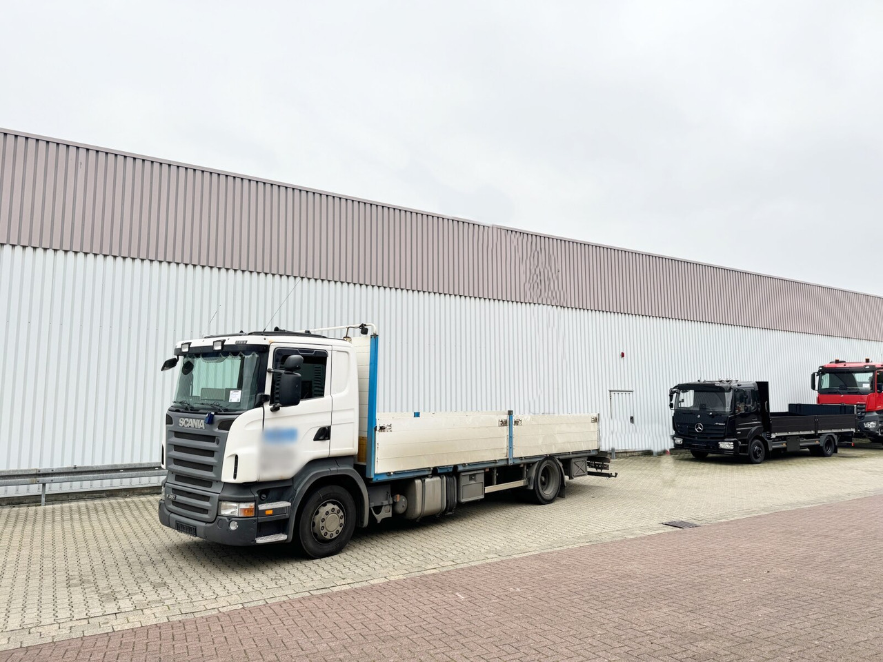 Scania R380 DB 4x2 MNA R380 DB 4x2 MNA, Platz für Heckkran, 2x AHK - Darus autó, Platós teherautó: 1 kép. Scania R380 DB 4x2 MNA R380 DB 4x2 MNA, Platz für Heckkran, 2x AHK - Darus autó, Platós teherautó: 1 kép.