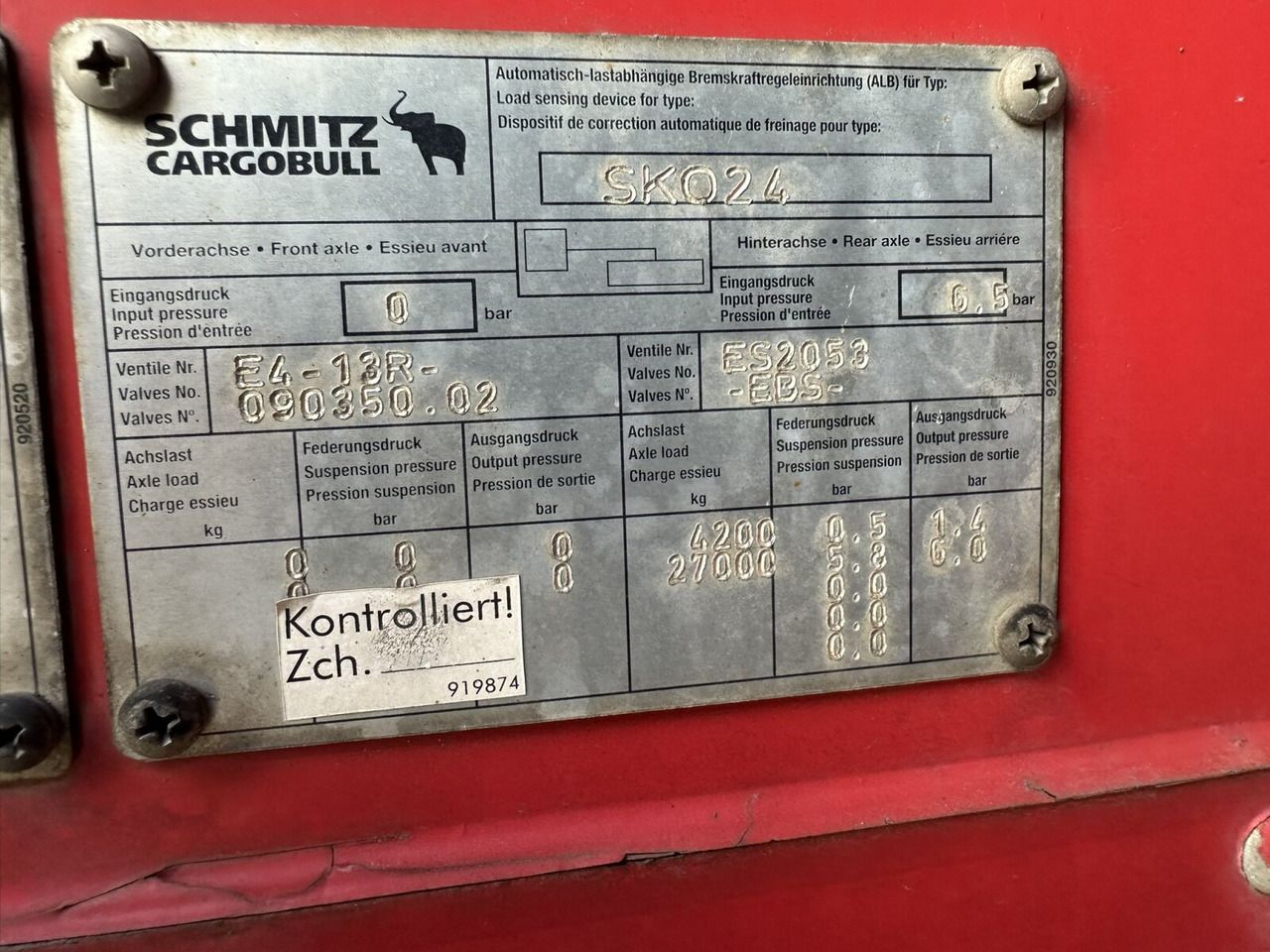 Schmitz Cargobull SKO 24/L-13.62 FP 25 SKO 24/L-13.62 FP 25, Mega - Félpótkocsi hűtős: 2 kép. Schmitz Cargobull SKO 24/L-13.62 FP 25 SKO 24/L-13.62 FP 25, Mega - Félpótkocsi hűtős: 2 kép.