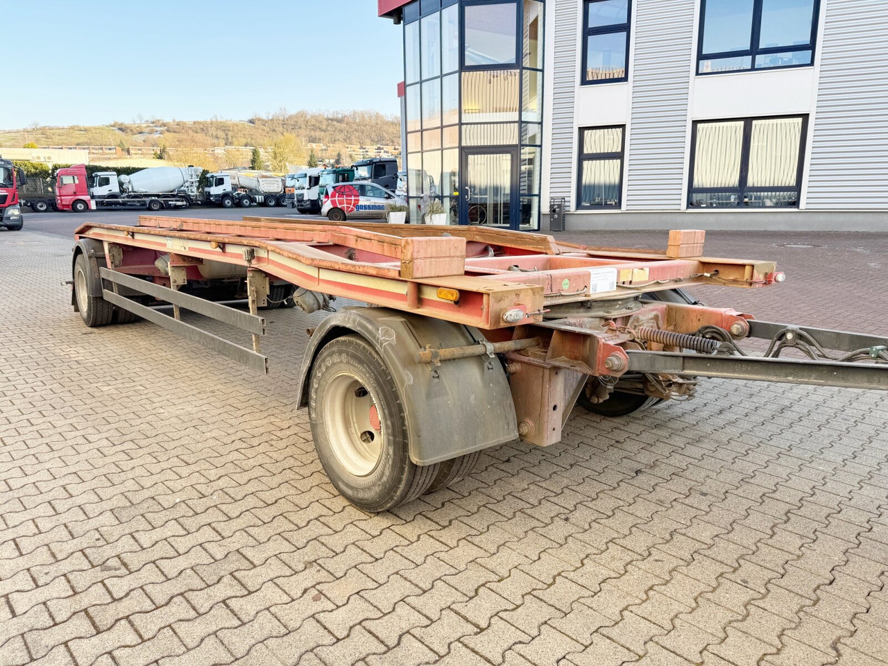 Schwarzmüller Abrollanhänger Abrollanhänger - Multiliftes/ Konténerszállító pótkocsi: 5 kép. Schwarzmüller Abrollanhänger Abrollanhänger - Multiliftes/ Konténerszállító pótkocsi: 5 kép.