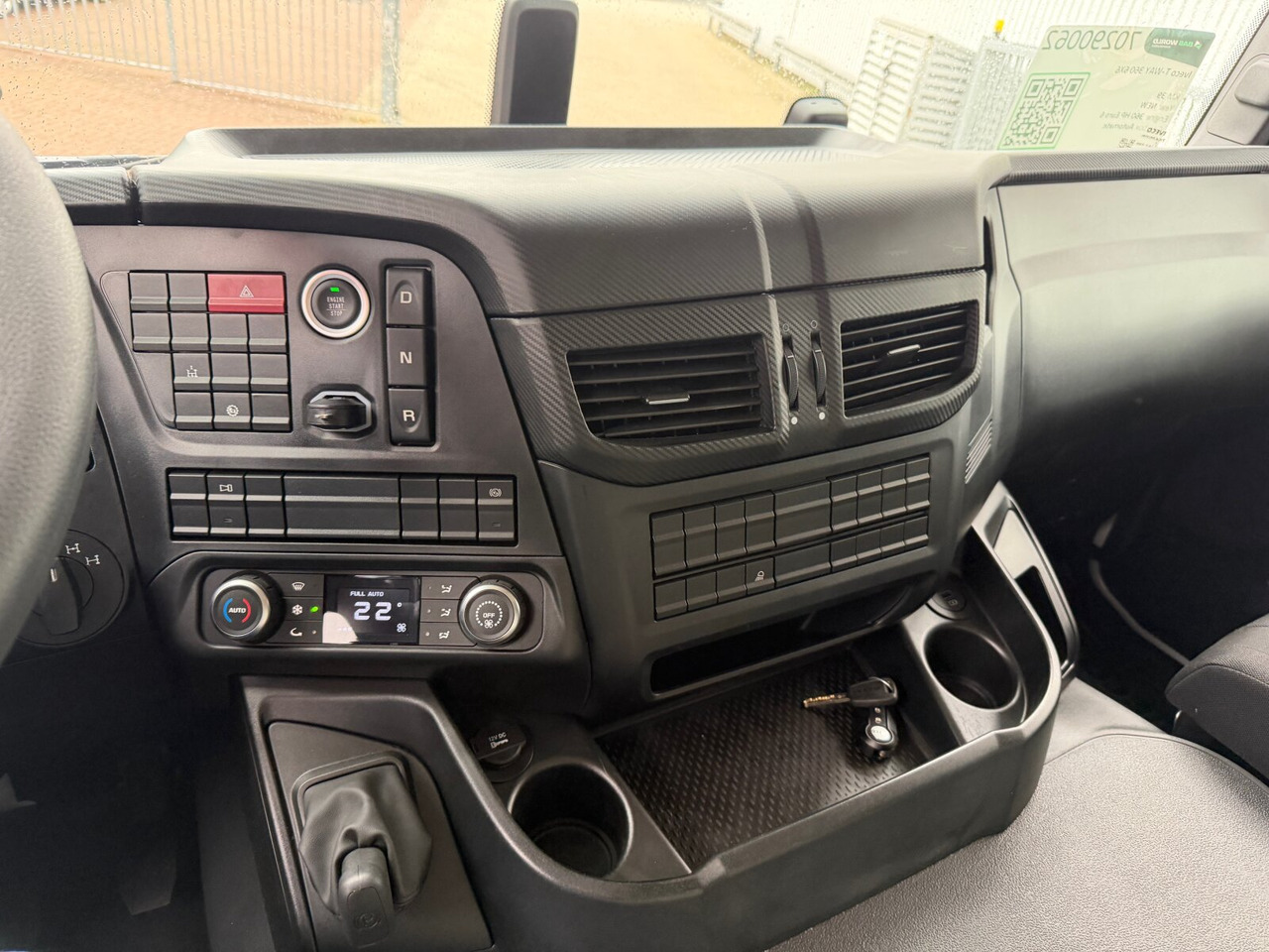 T-Way 360 6x6 T-Way 360 6x6, Nebenantrieb - Alvaz teherautó: 3 kép. T-Way 360 6x6 T-Way 360 6x6, Nebenantrieb - Alvaz teherautó: 3 kép.