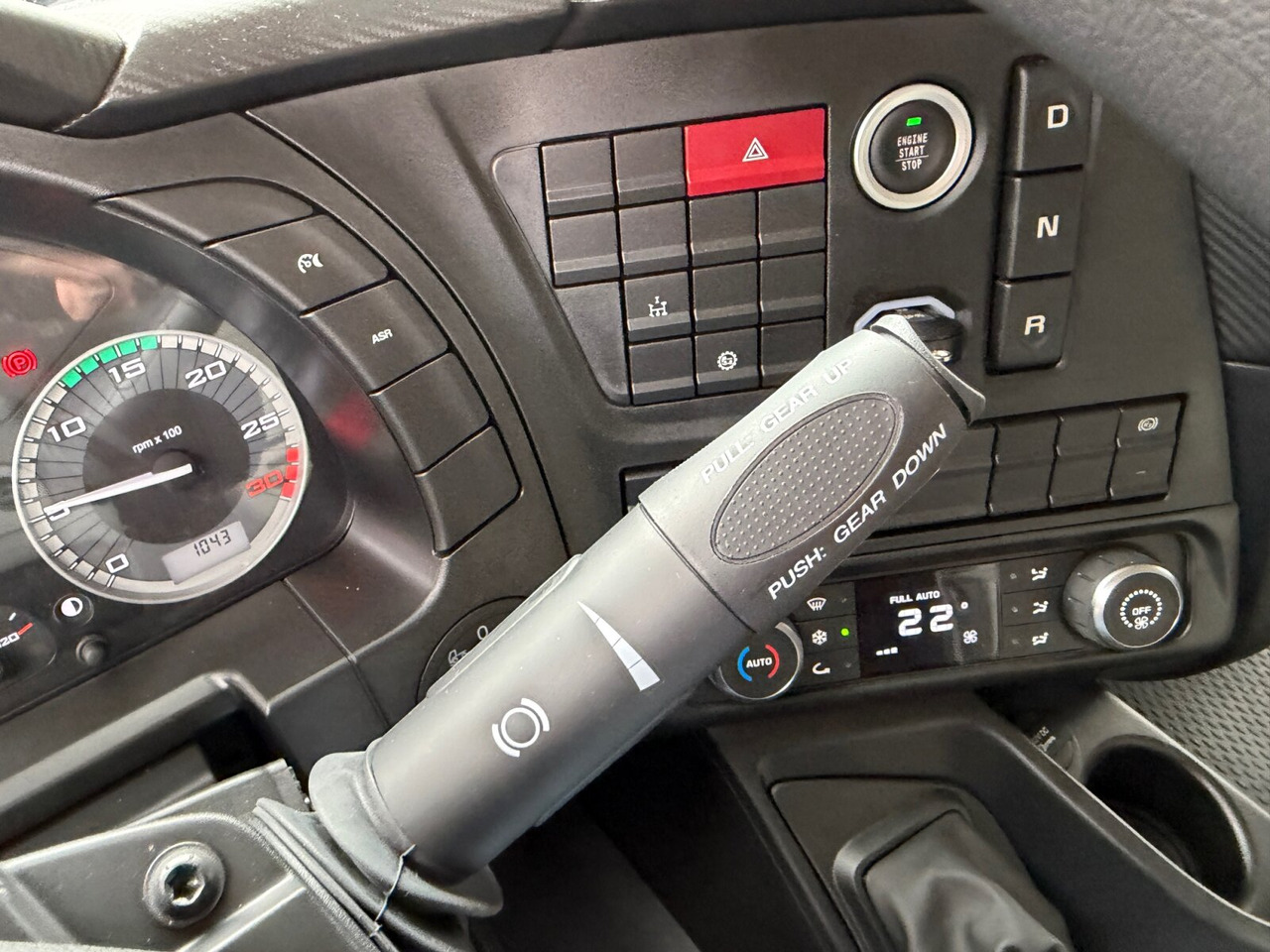 T-Way 360 6x6 T-Way 360 6x6, Nebenantrieb - Alvaz teherautó: 4 kép. T-Way 360 6x6 T-Way 360 6x6, Nebenantrieb - Alvaz teherautó: 4 kép.