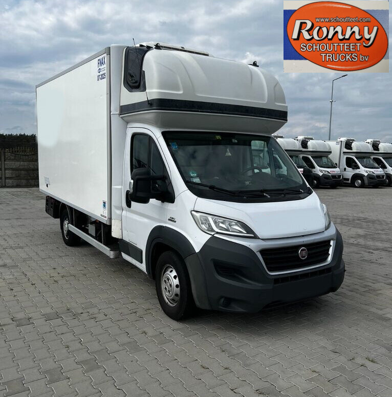 Ducato Maxi Multijet 4x2 - Teherautó: 2 kép. Ducato Maxi Multijet 4x2 - Teherautó: 2 kép.