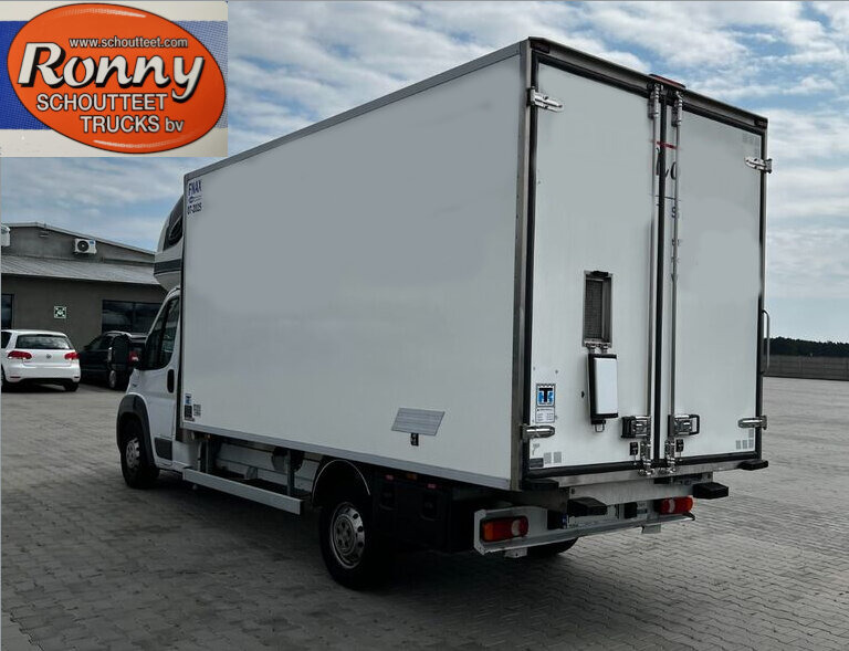 Ducato Maxi Multijet 4x2 - Teherautó: 4 kép. Ducato Maxi Multijet 4x2 - Teherautó: 4 kép.