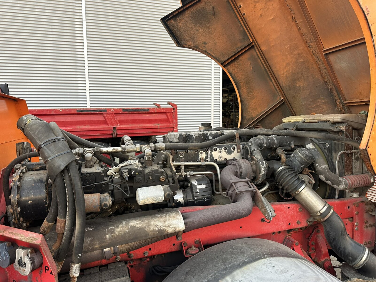 MAN 19.464 4x4 BB 19.464 4x4 BB, Schneefräse mit Separatmotor - Teherautó: 2 kép. MAN 19.464 4x4 BB 19.464 4x4 BB, Schneefräse mit Separatmotor - Teherautó: 2 kép.