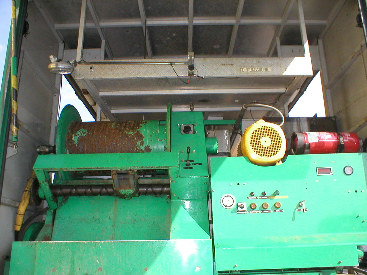 MAN M02 12.232 4x2 Spülwagen - Teherautó: 4 kép. MAN M02 12.232 4x2 Spülwagen - Teherautó: 4 kép.