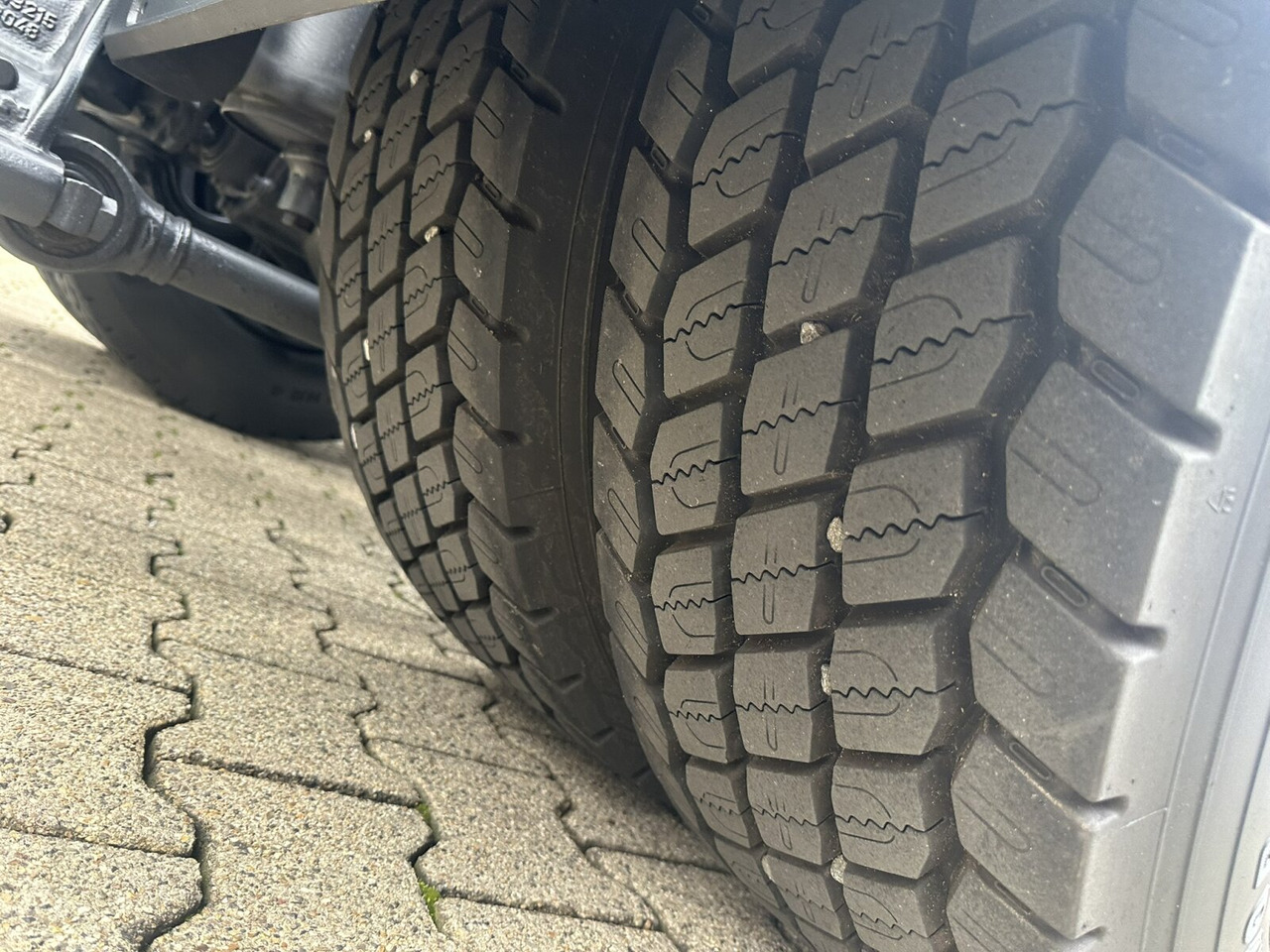 MAN TGX 18.360 4X2 LL TGX 18.360 4X2 LL, Fahrschule - Teherautó: 2 kép. MAN TGX 18.360 4X2 LL TGX 18.360 4X2 LL, Fahrschule - Teherautó: 2 kép.