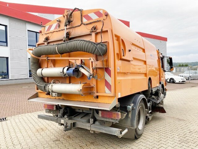 Teherautó Mercedes-Benz Atego 1324 4x2 Atego 1324 4x2, Kehrmaschine Explorer 8: 13 kép.