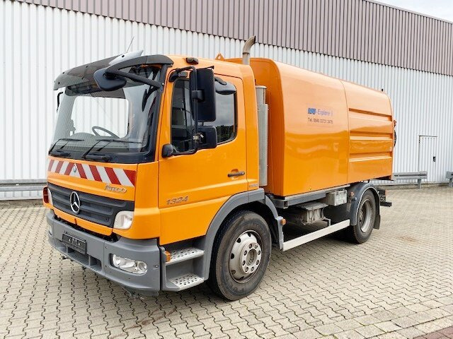 Teherautó Mercedes-Benz Atego 1324 4x2 Atego 1324 4x2, Kehrmaschine Explorer 8: 9 kép.