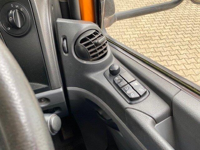 Teherautó Mercedes-Benz Atego 1324 4x2 Atego 1324 4x2, Kehrmaschine Explorer 8: 6 kép.