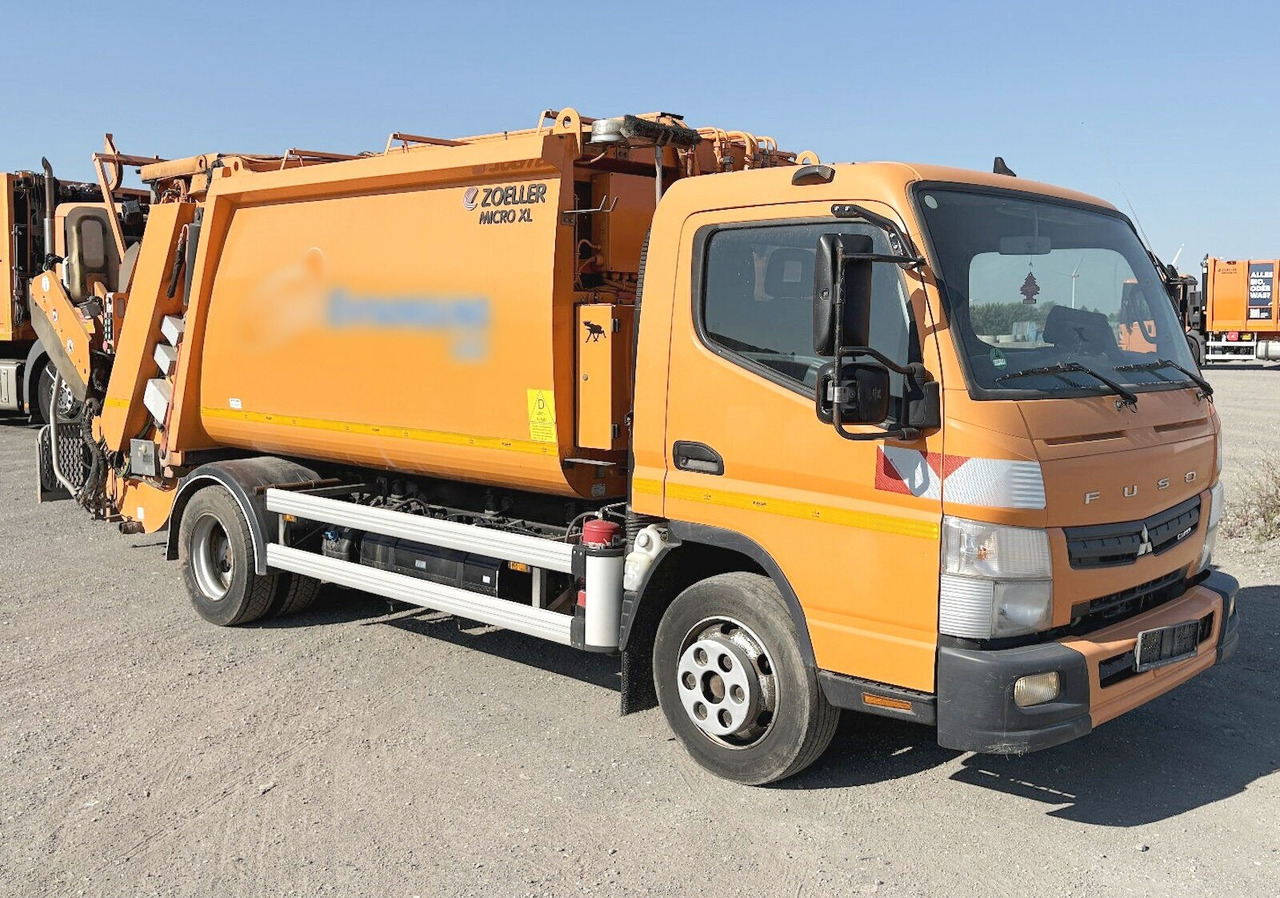 Mitsubishi Fuso 7C18 4x2 Fuso 7C18 4x2, Zöller Micro XL 7, Zöller Schüttung - Teherautó: 2 kép. Mitsubishi Fuso 7C18 4x2 Fuso 7C18 4x2, Zöller Micro XL 7, Zöller Schüttung - Teherautó: 2 kép.