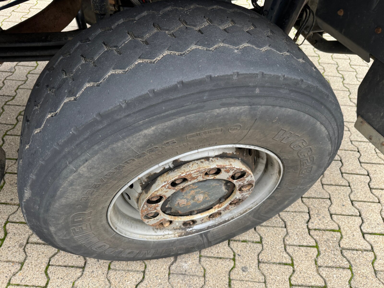 Trakker AD260T45W 6x6 Trakker AD260T45W 6x6 - Alvaz teherautó: 3 kép. Trakker AD260T45W 6x6 Trakker AD260T45W 6x6 - Alvaz teherautó: 3 kép.