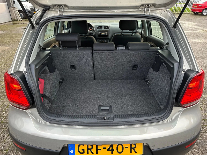 Volkswagen Polo 1.2 TSI CROSS + AUTOMATIC + 101.474 KM + APK/TUV - Hatchback: 4 kép. Volkswagen Polo 1.2 TSI CROSS + AUTOMATIC + 101.474 KM + APK/TUV - Hatchback: 4 kép.