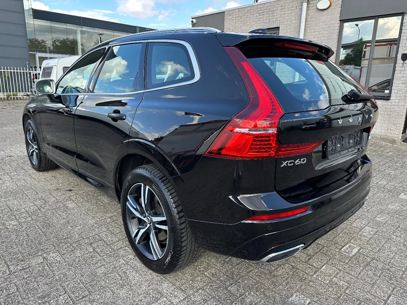 Volvo XC60 D5 AWD + R-DESIGN + ALCANTARA + CAMERA + NAVI - Autó: 3 kép. Volvo XC60 D5 AWD + R-DESIGN + ALCANTARA + CAMERA + NAVI - Autó: 3 kép.