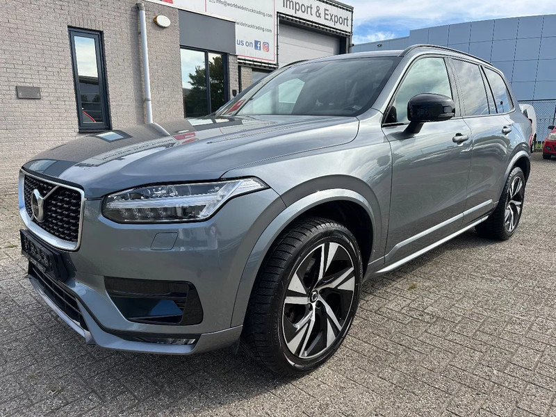 Volvo XC90 B5 AWD + R-DESIGN + FULL LEATHER + 360 CAMERA + NAVI + AHK + HARMAN KARDON - Terepjáró/ SUV: 1 kép. Volvo XC90 B5 AWD + R-DESIGN + FULL LEATHER + 360 CAMERA + NAVI + AHK + HARMAN KARDON - Terepjáró/ SUV: 1 kép.
