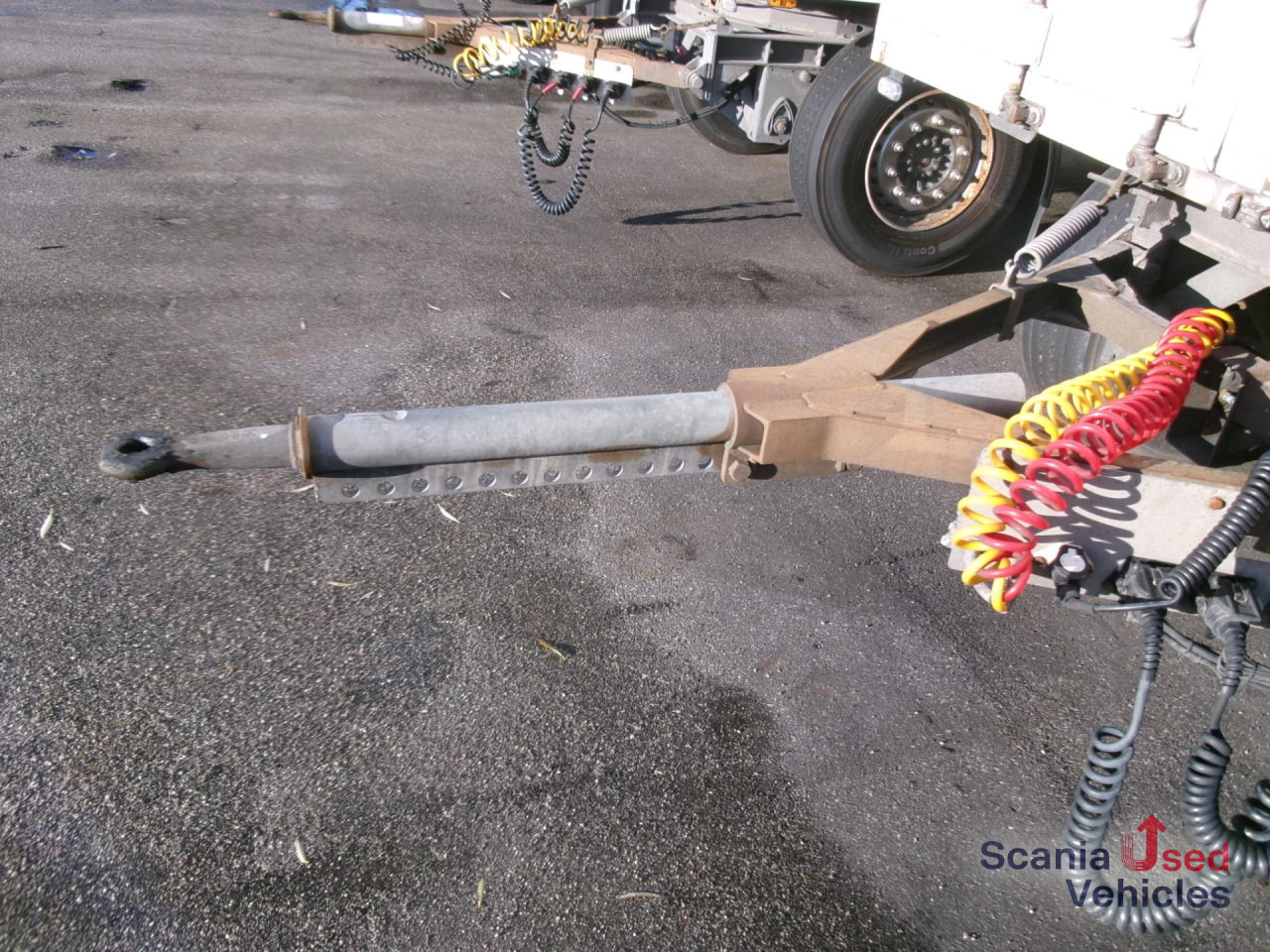 KFB Jessen Durchlader mit LBW Palfinger/MBB 2,0T - Pótkocsi dobozos: 4 kép. KFB Jessen Durchlader mit LBW Palfinger/MBB 2,0T - Pótkocsi dobozos: 4 kép.