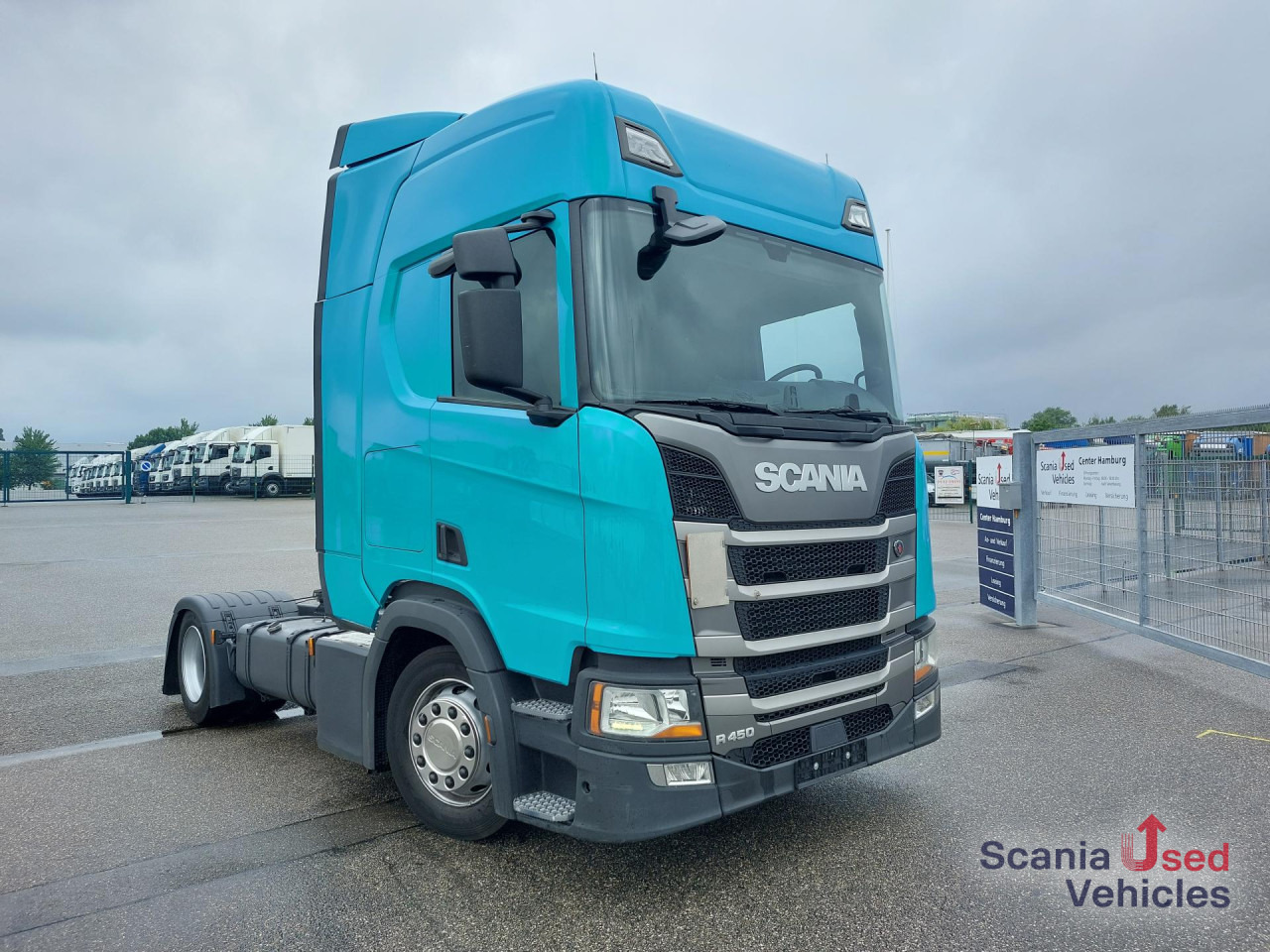 SCANIA R 450 A4x2EB Volumen Mega Jumbo Standklima Navi - Nyergesvontató: 1 kép. SCANIA R 450 A4x2EB Volumen Mega Jumbo Standklima Navi - Nyergesvontató: 1 kép.